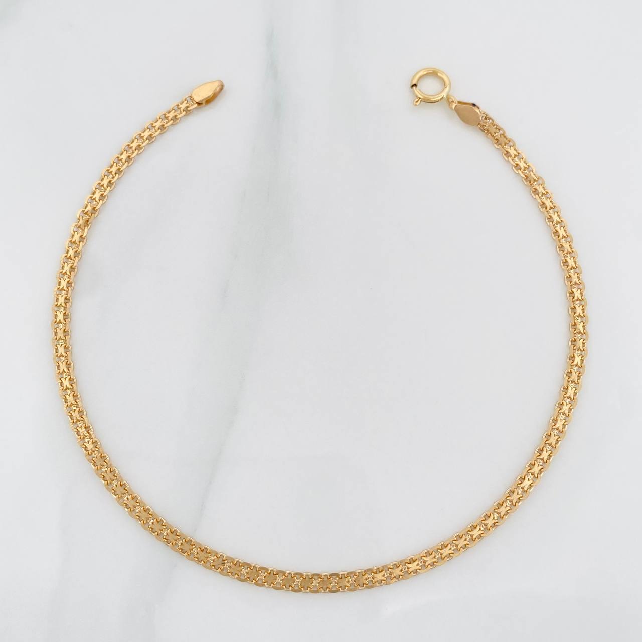 Bracelet China 2.7g / 7 3/4 in / 2.43mm Yellow Gold 18K