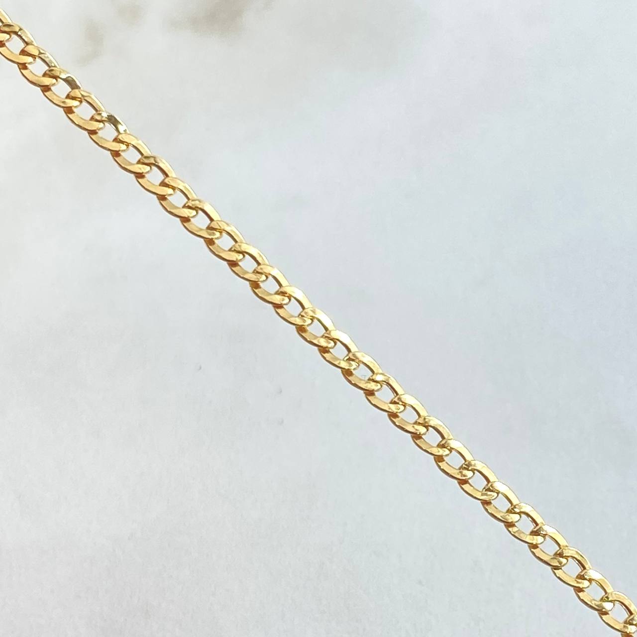 Cuban Links Bracelet 1gr / 7.5in / +1 18K Gold *