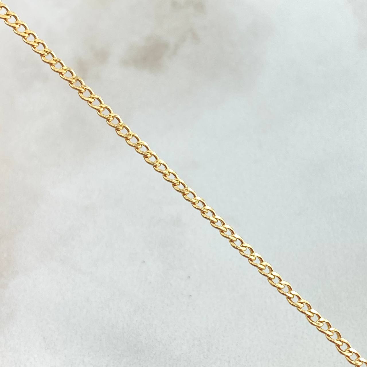 Cuban Links Bracelet 0.75gr / 7.3in / 18K Gold +1$