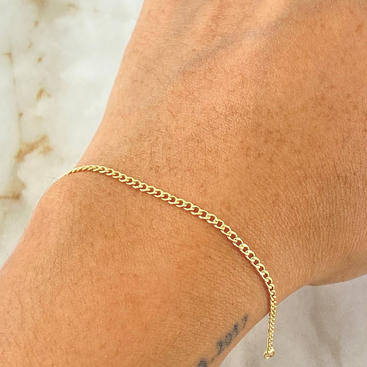 Cuban Links Bracelet 0.75gr / 7.3in / 18K Gold +1$