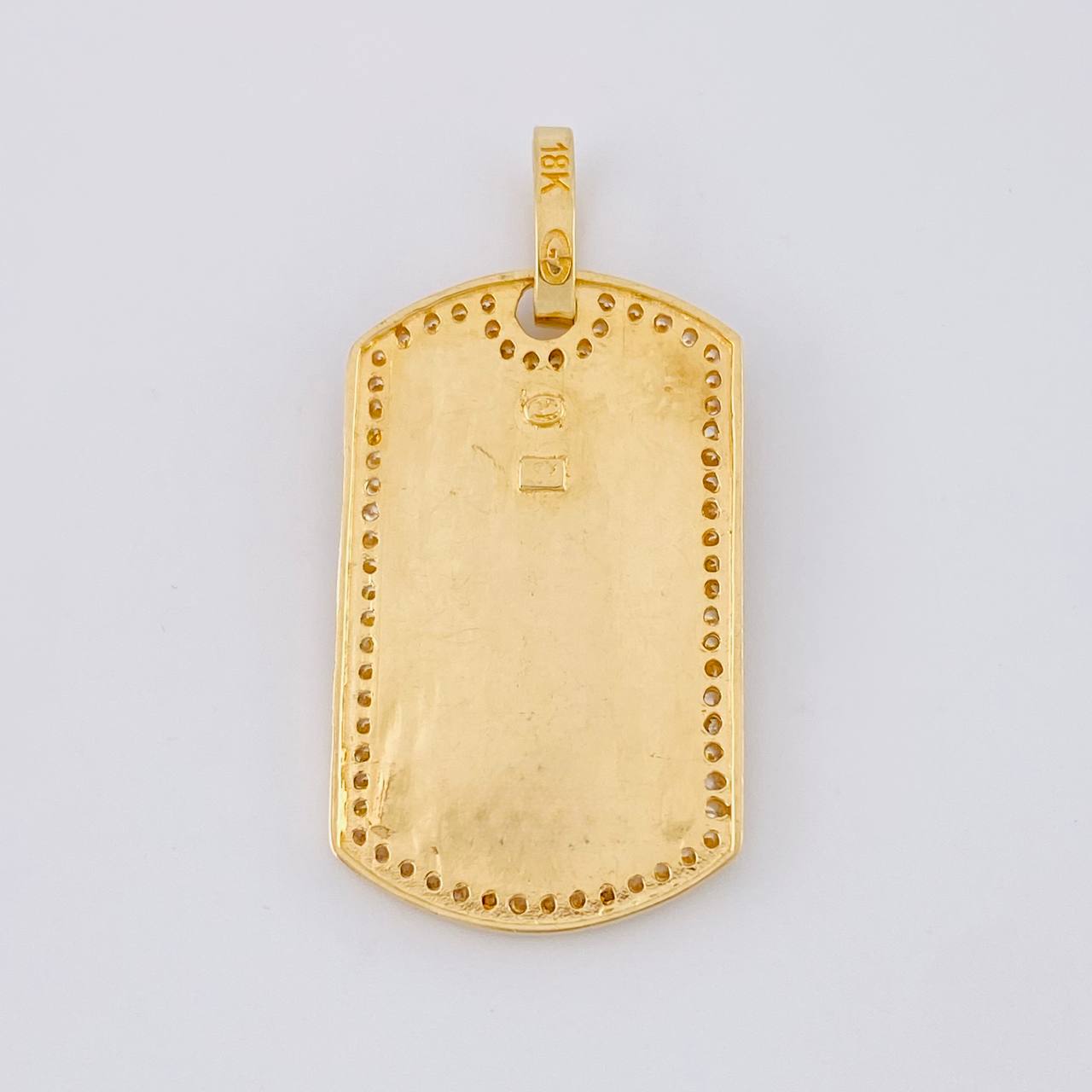 Dije Placa Corona 7.15g / 1 1/2 in Oro Amarillo 18K