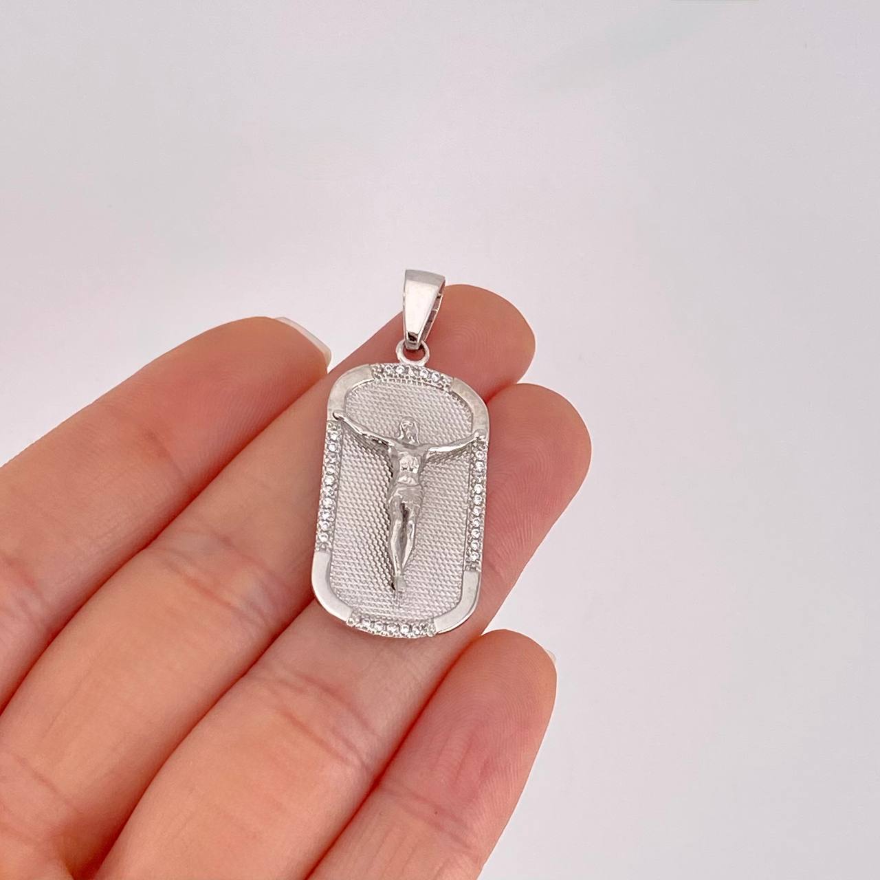 Pendant Plate Christ 6.3g / 1 1/2 in 18K White Gold