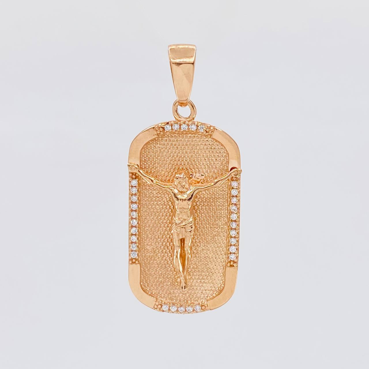 Dije Placa Cristo 5.6g / 1 1/2 in Oro Rosa 18K