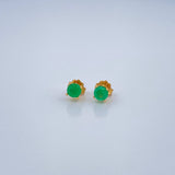 Topos Cuatro Garras Esmeraldas 0.9gr / 4mm Oro Amarillo 18K %