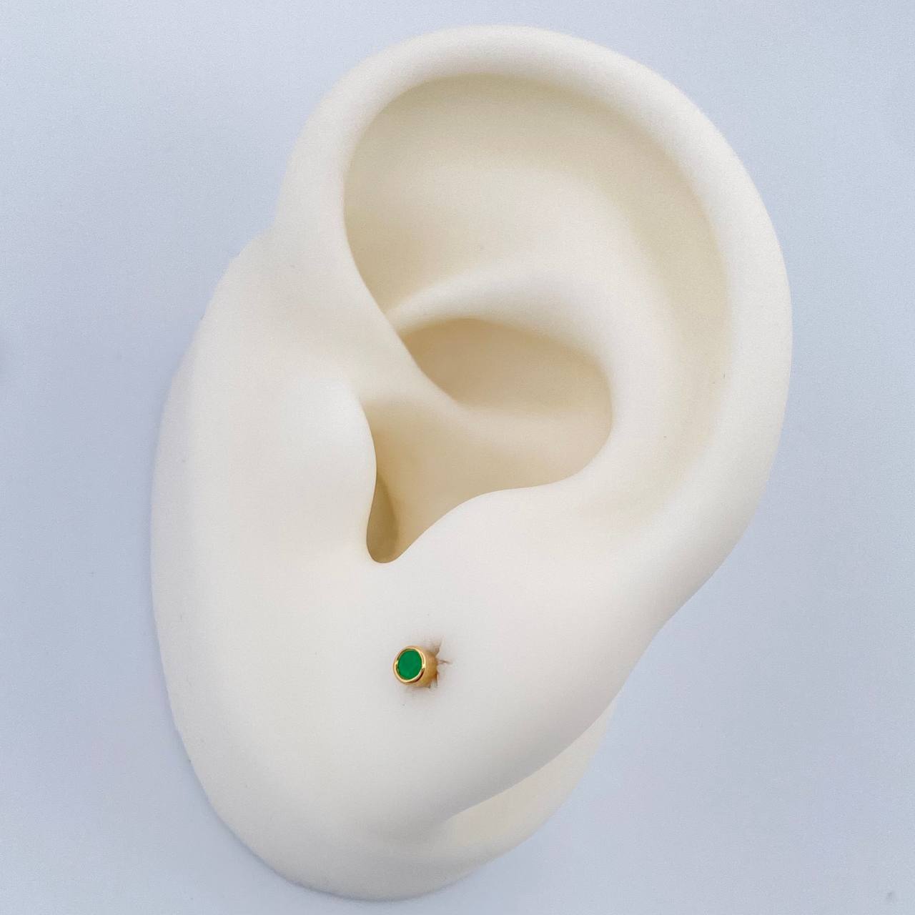 Topos Bisel Esmeraldas 0.7gr / 2.5mm Oro Amarillo 18K %