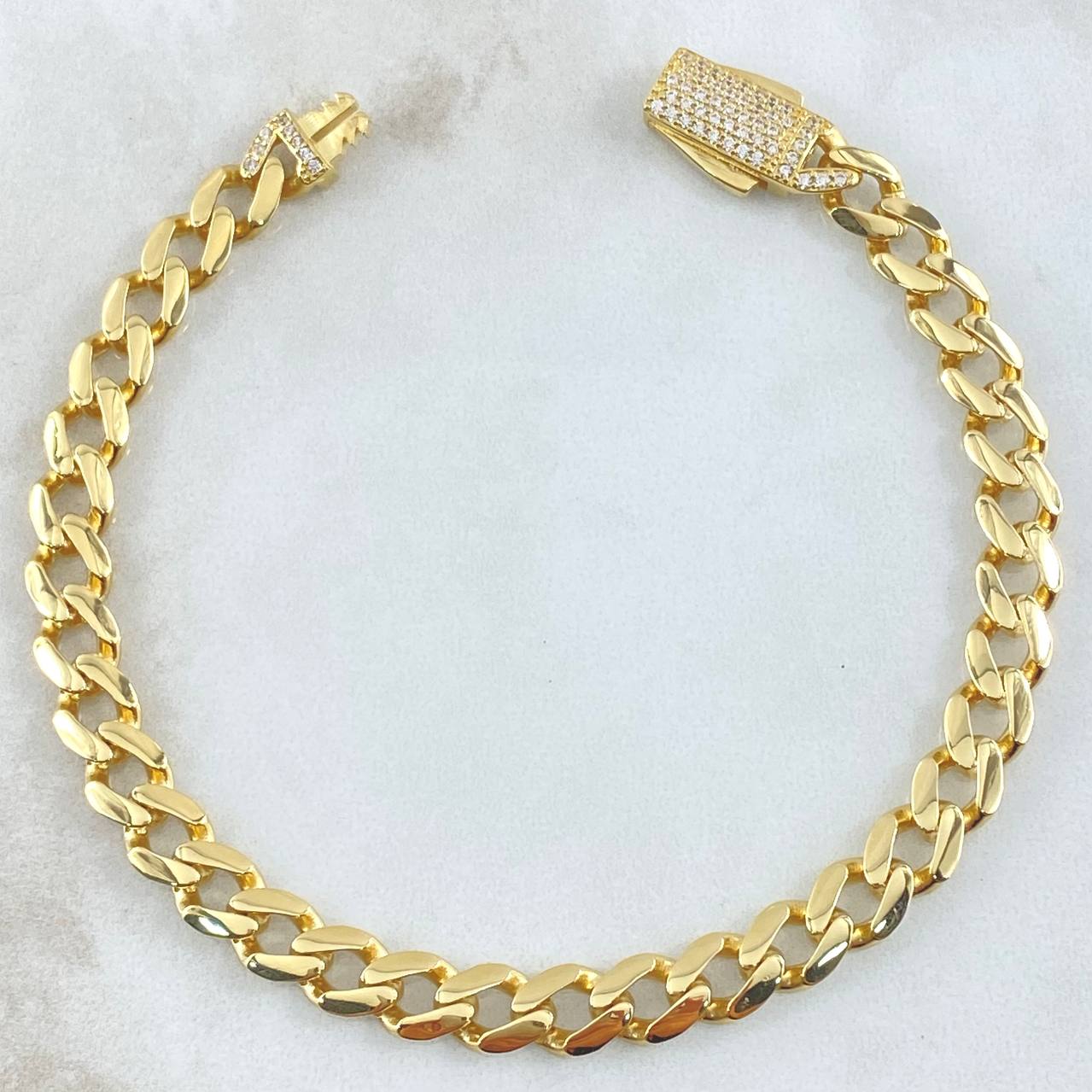 Cuban Links Bracelet 11.6gr / 22cm / 7mm Lobster Claw Box White Zircons Yellow Gold +0 18K