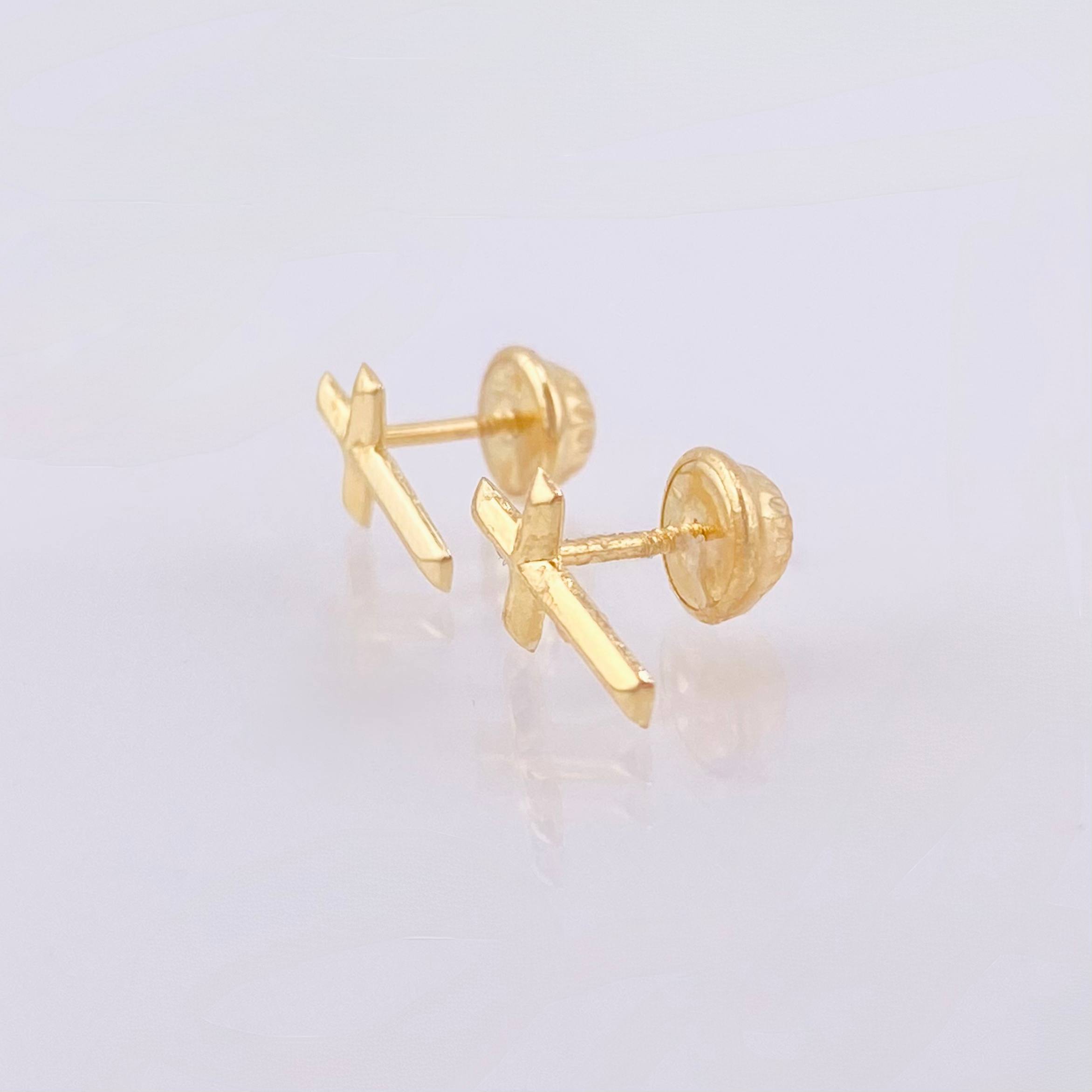 Topos Crúz 0.55gr / 1/2 in / Oro Amarillo 18K ©