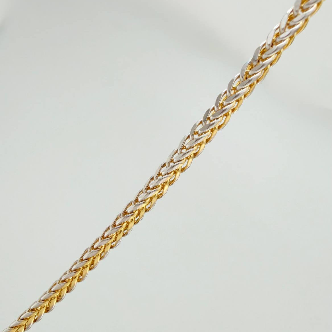 Cadena Franco 4.4gr / 19 1/2 in / 1.57mm Dos Oros Amarillo Blanco +3 18K $