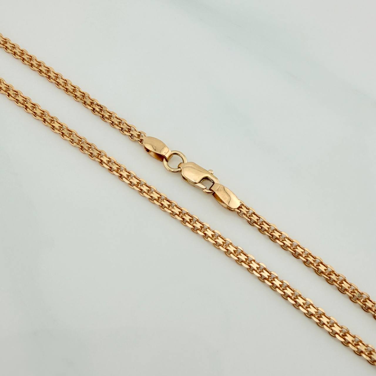 Pulso China 2.7gr / 7 1/4 in / 2.2mm Oro Amarillo Nac.Esp. 18K $