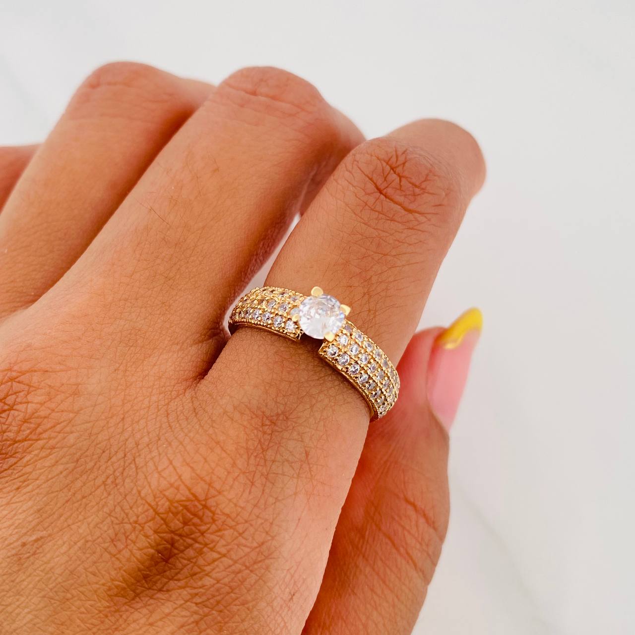 Solitaire Ring Churumbela 3.15 g / T6 3/4 Yellow Gold 18K