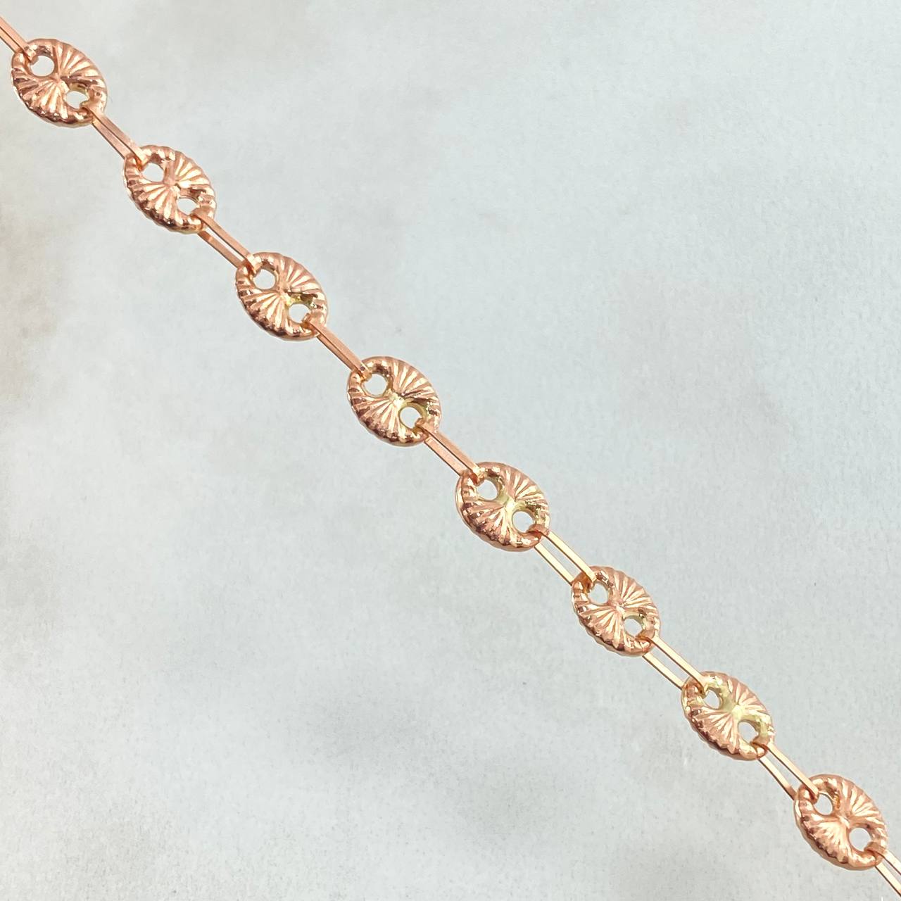 GC Chain 11.1gr / 23.6in / 18K Gold ©