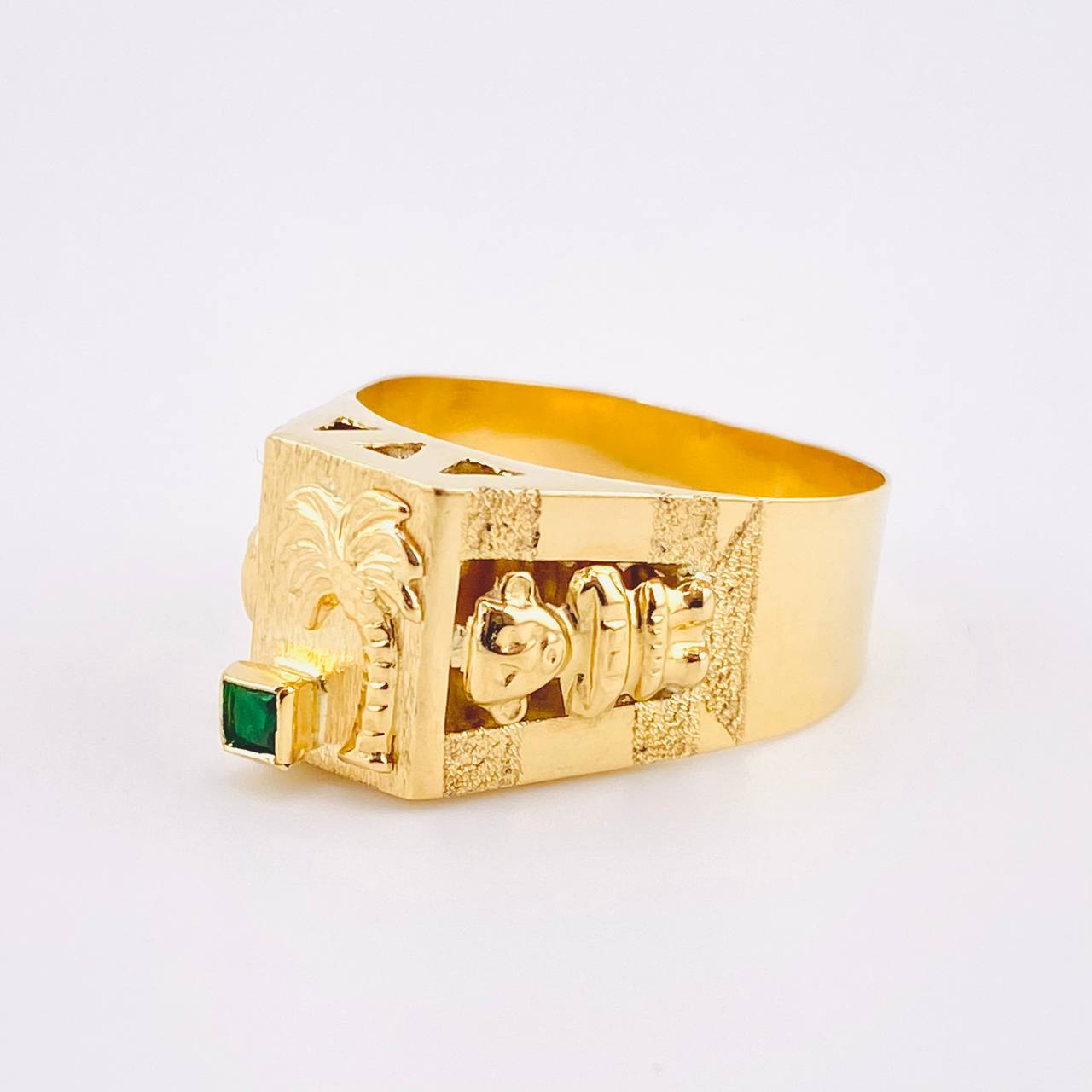 Quimbaya Palm Ring 4.75gr / T11 1/2 / 18K Yellow Gold *