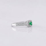 Square Halo Emerald Ring 0.14pts 1.75g / T6 3/4 Silver 925