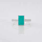 Emerald Rectangle Ring 1.24pts 2.1g / T5 3/4 Silver 925