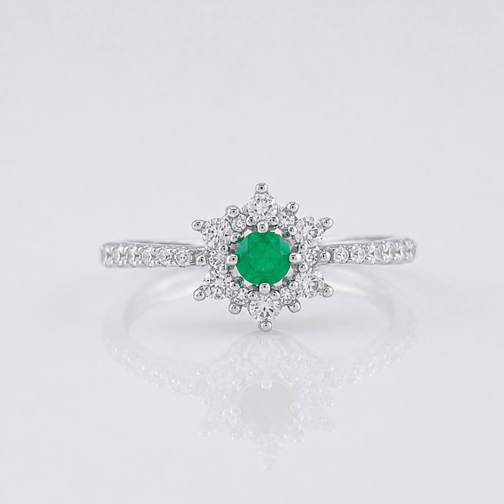 Emerald Flower Ring 0.12pts 1.7g / T7 Silver 925