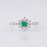 Anillo Flor Esmeralda 0.12pts 1.6g / T7 1/4 Plata 925