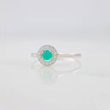 Circular Halo Emerald Ring 0.15pts 1.1g / T9 Silver 925