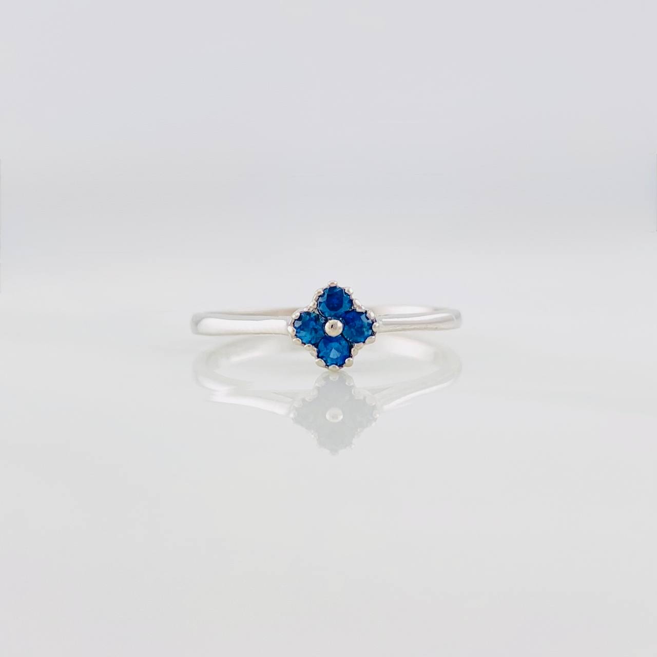 Sapphire Flower Ring 0.17pts 1.05g / T5 3/4 Silver 925