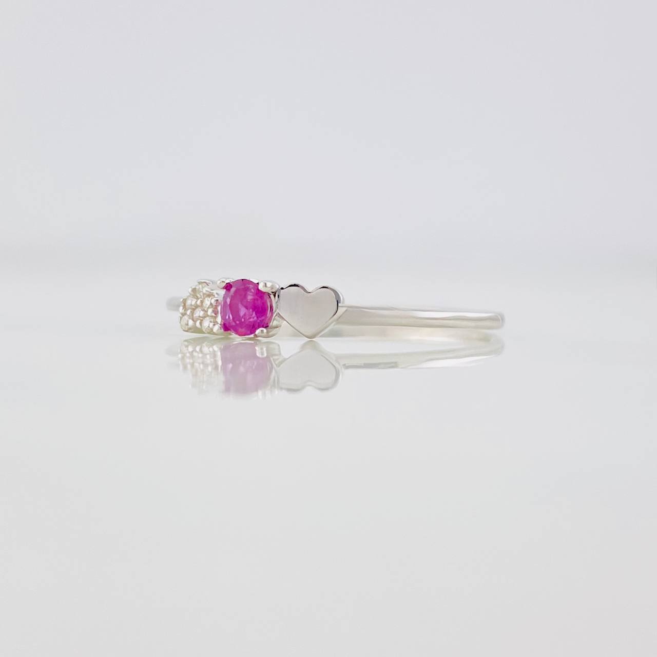 Ruby Hearts Ring 10pts 0.65g / T6 1/2 Silver 925