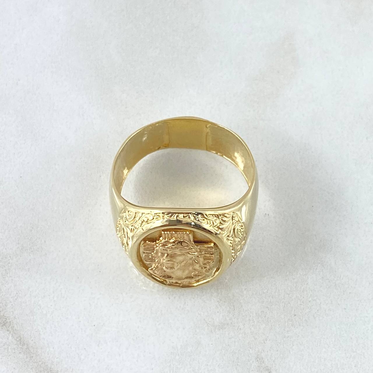 Christ Face Ring 6.65gr / Size 11 1/4 / Oval Seal 18K Yellow Gold