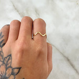 Anillo Zig Zag 1.25g / T5 Oro Amarillo 18K