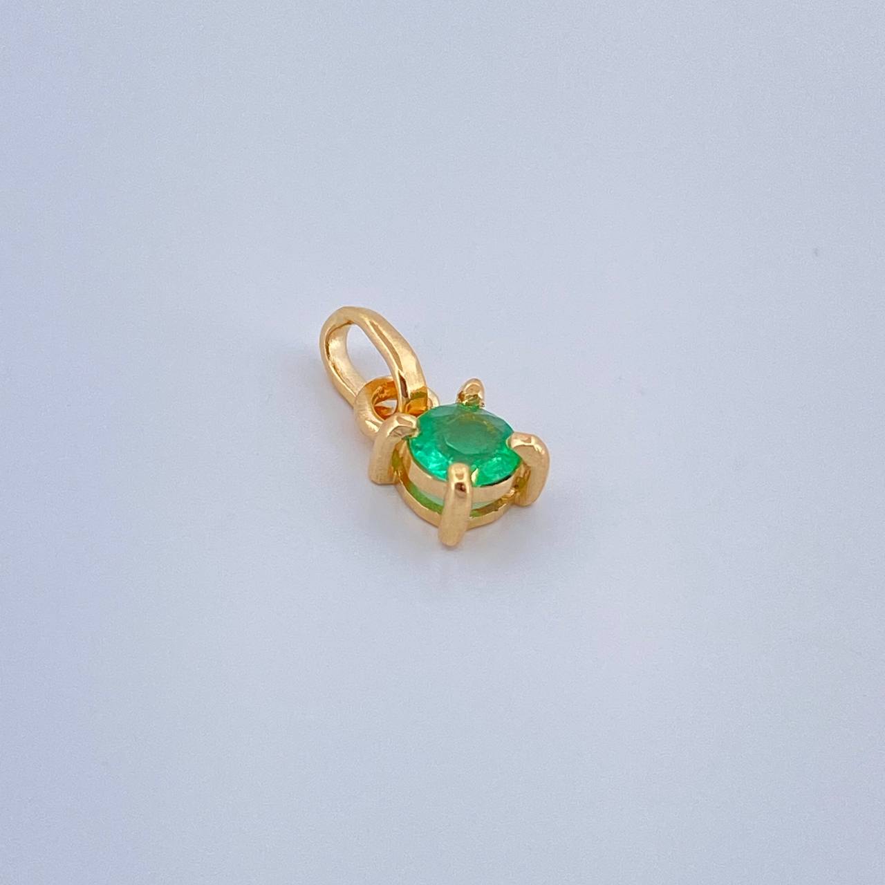 Dije Redondo Esmeralda 0.25gr / 1/2 in / Oro Amarillo 18K %