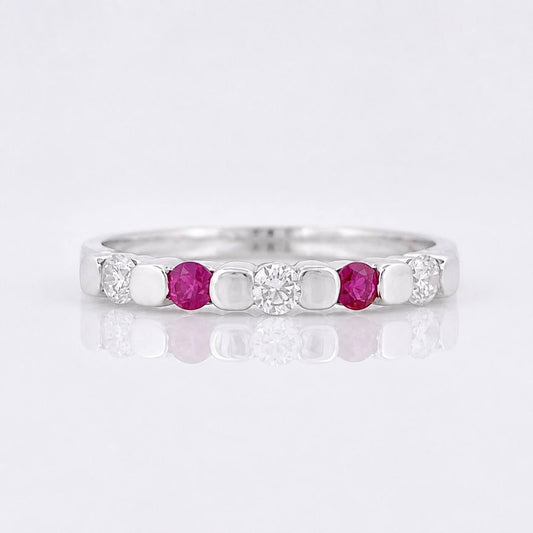 Anillo Piedras Rubíes 10pts 1.4g / T6 1/2 Plata 925