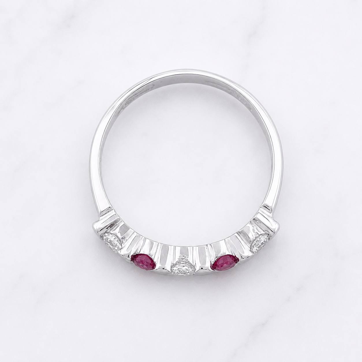 Anillo Piedras Rubíes 10pts 1.4g / T6 1/2 Plata 925
