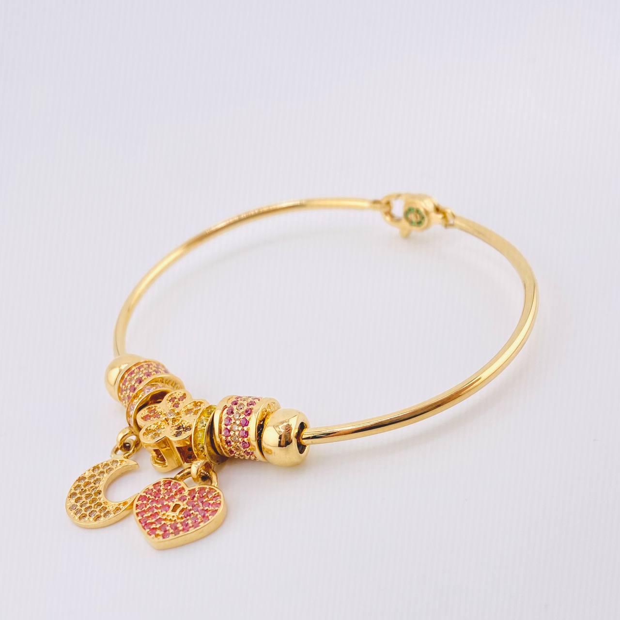 Pulso Aro Dijes 14.5gr / 7 in / Oro Amarillo 18K *