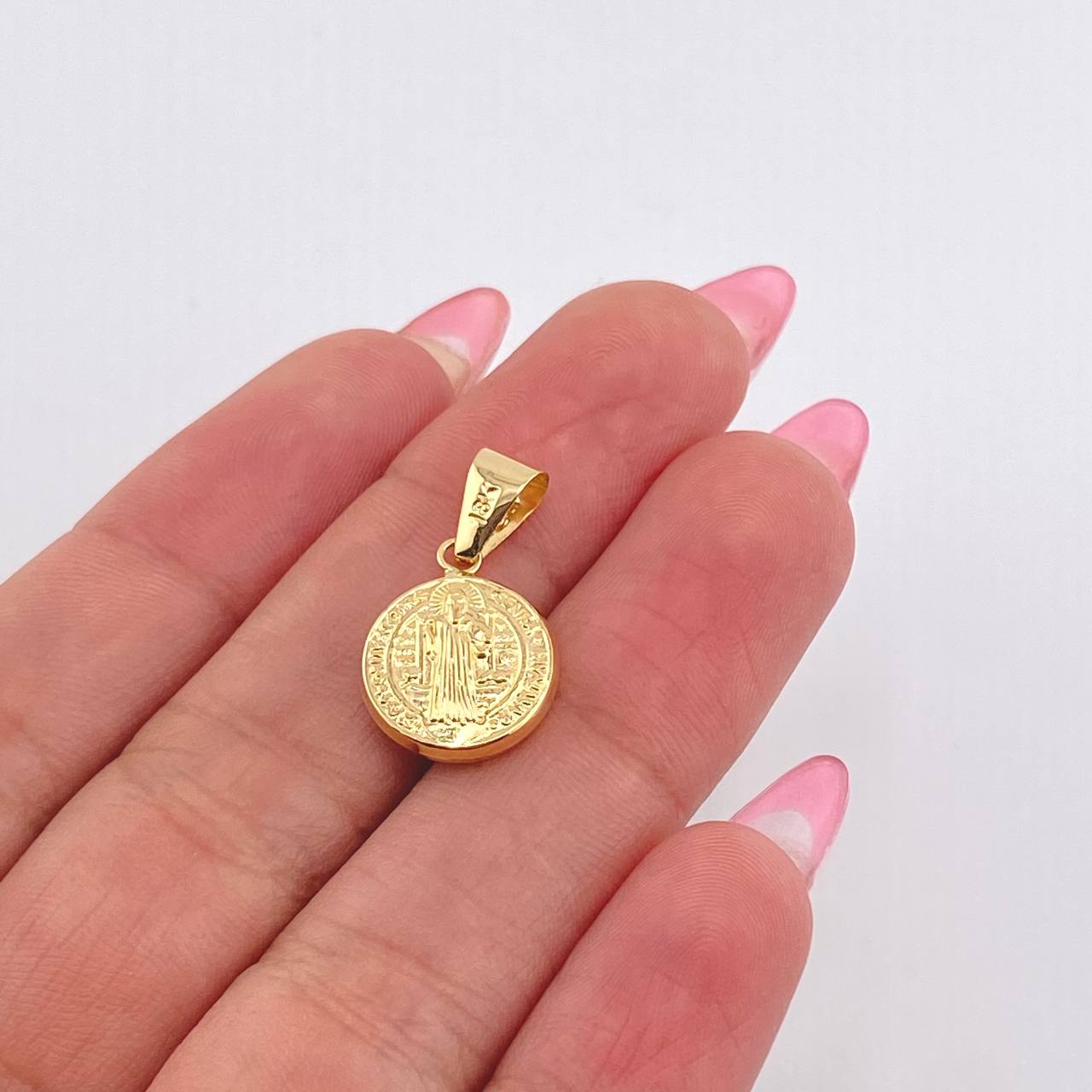 Pendant Saint Benedict 0.8gr / 3/4 in / Yellow Gold 18K *