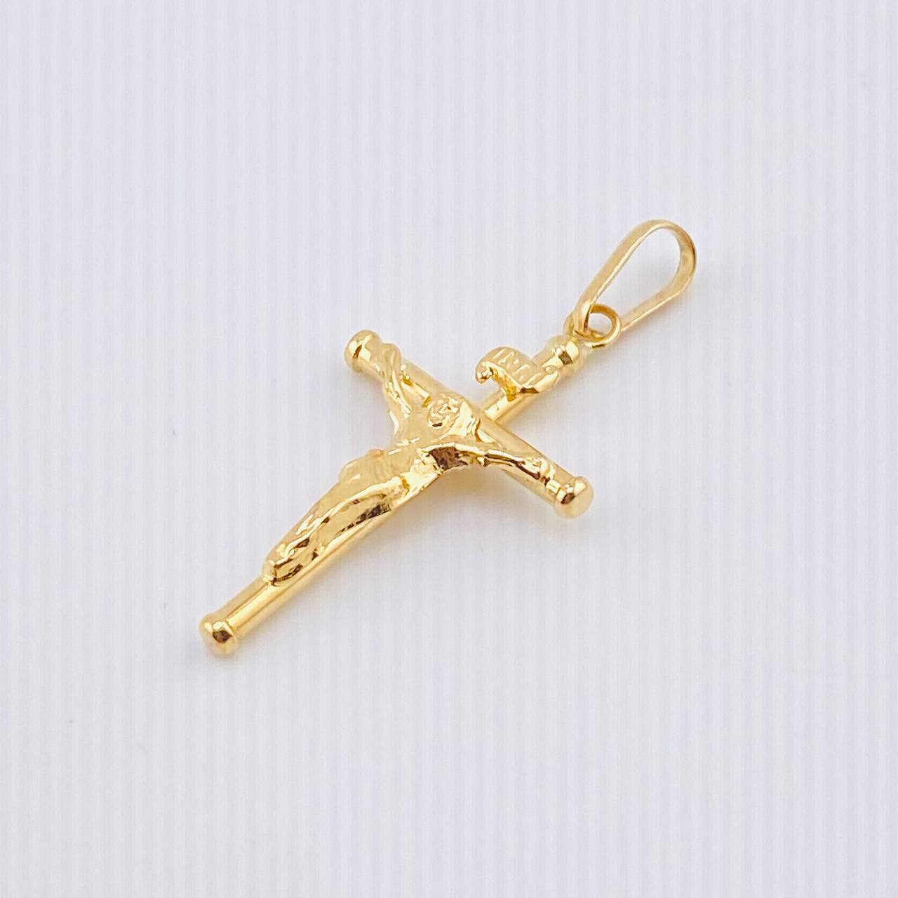 Dije Cruz Cristo 1.05gr / 1 1/4 in / Oro Amarillo 18K *