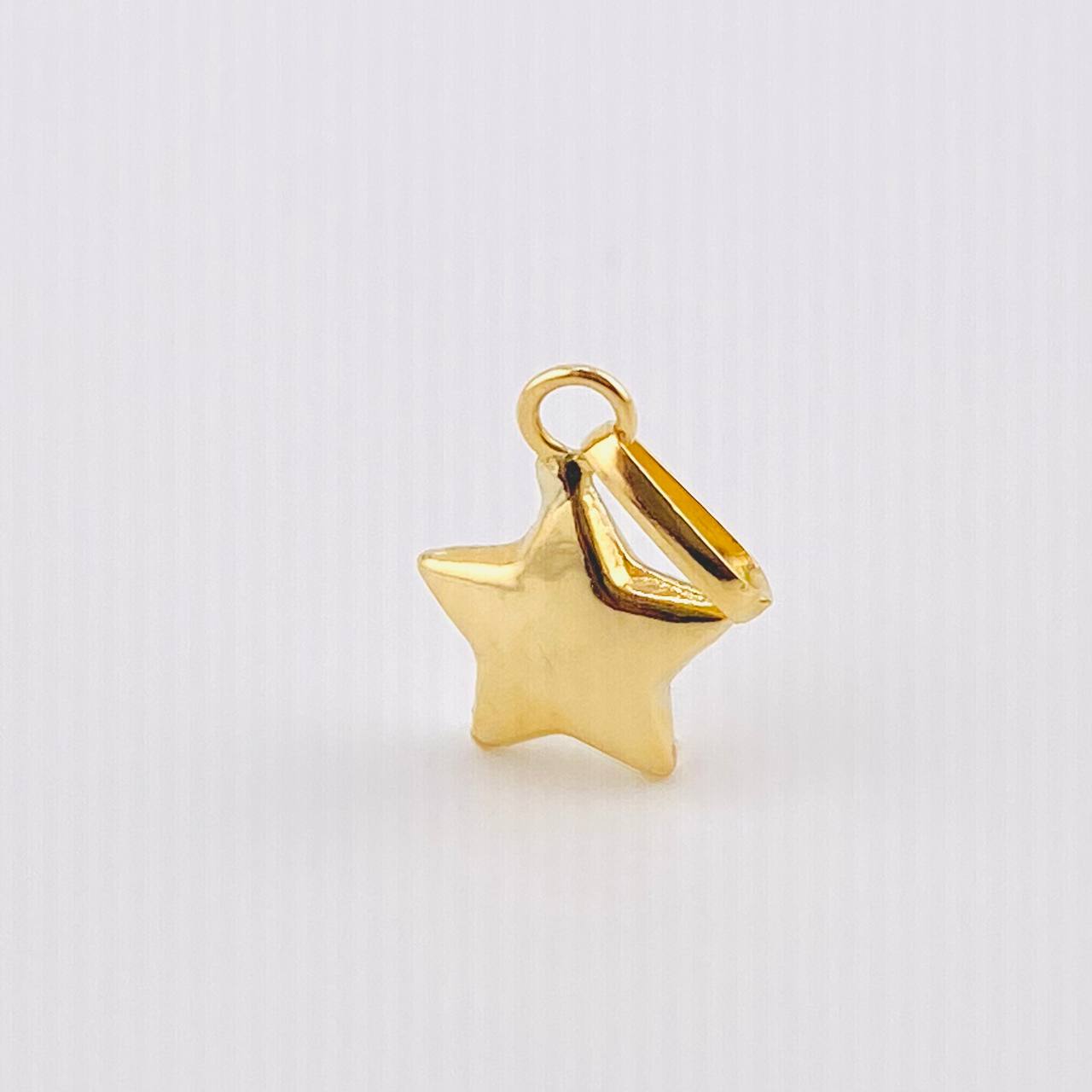 Pendant Star 0.25gr / 1/2 in / Yellow Gold 18K *