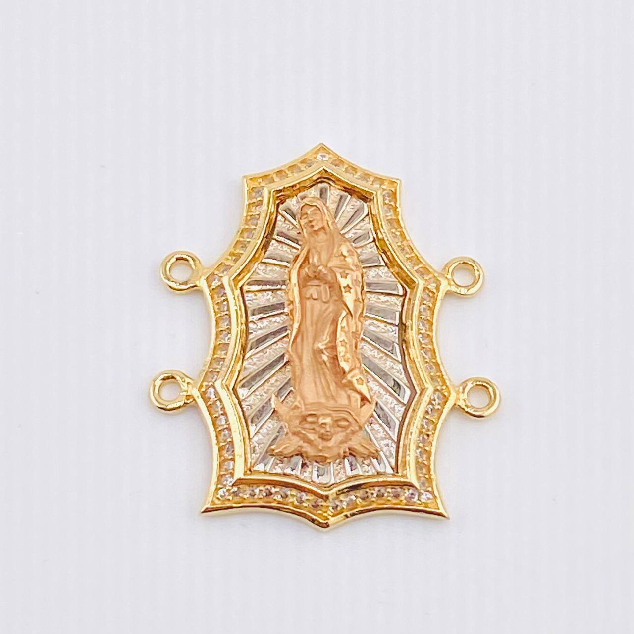 Herraje Virgen Guadalupe Silueta 6.85gr / 1 1/4 in / Tres Oros 18K *