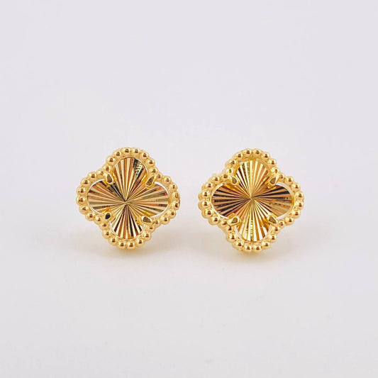 Topos Trebol Diamantado 2.6gr / 8.7mm Oro Amarillo 18K