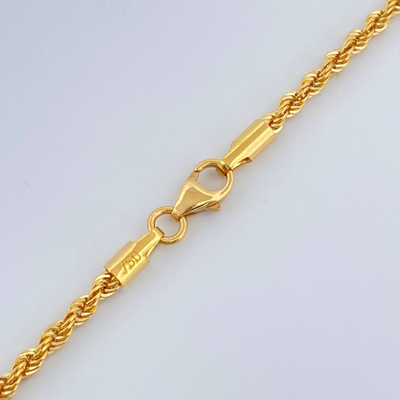 Cadena Lazo 2.75gr / 17 3/4 in / 2mm Oro Amarillo +3 18K $