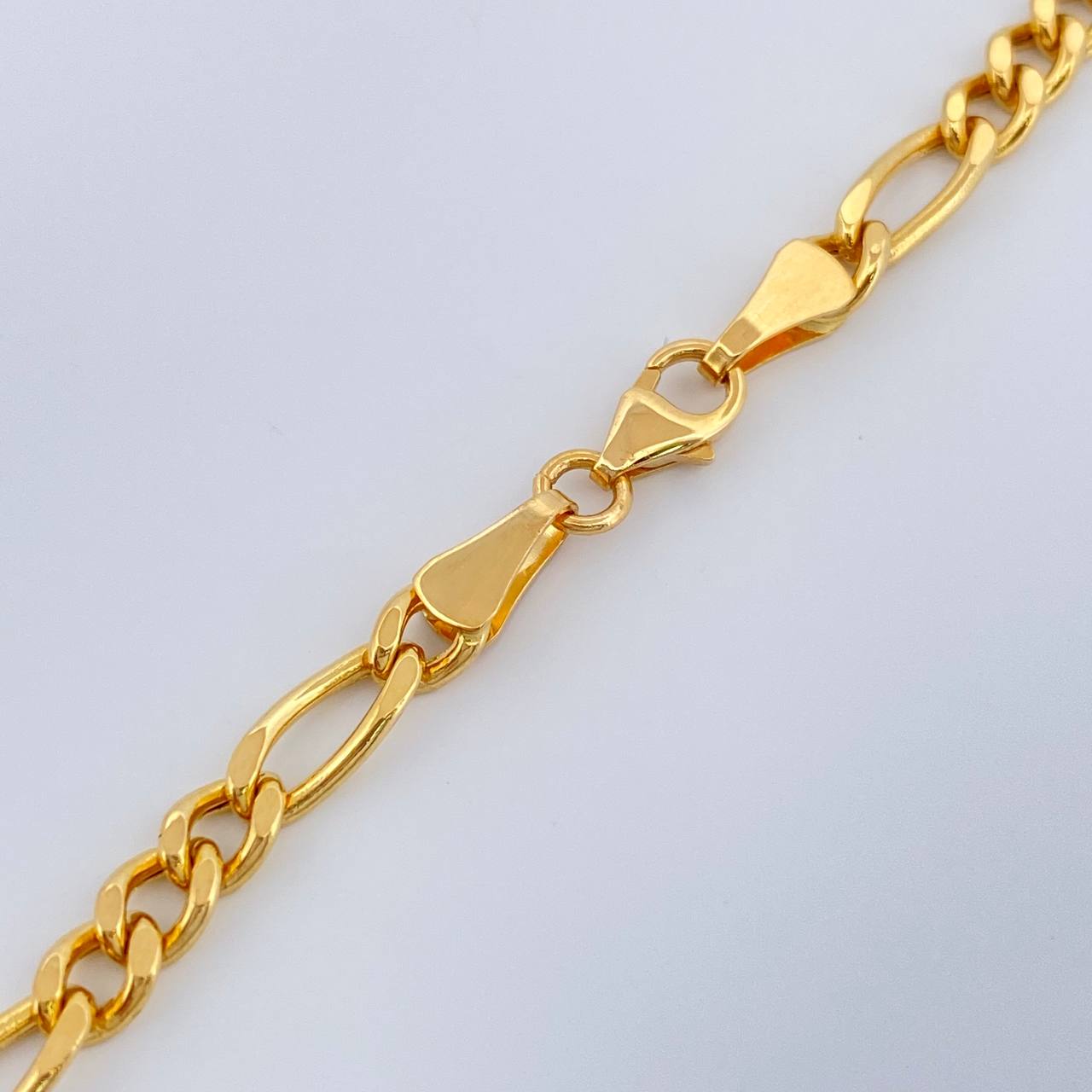 Cadena Figaro 10.3gr / 23 1/2 in / 3.8mm Oro Amarillo +1 18K $