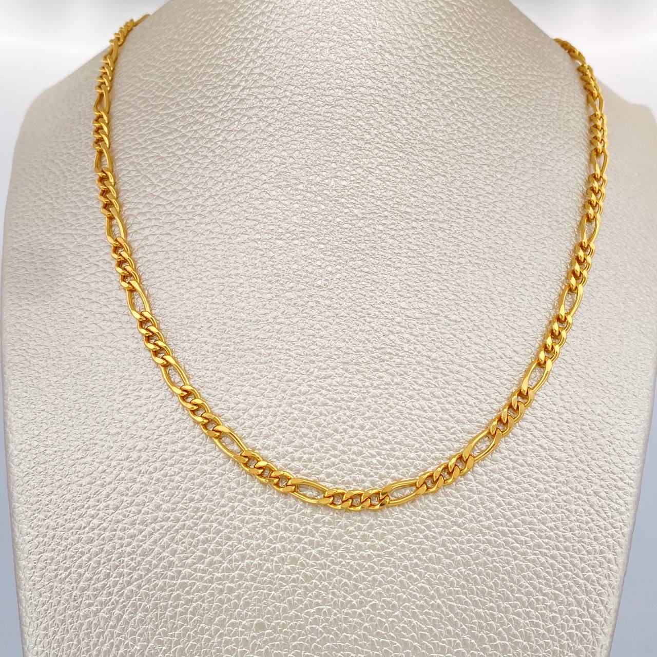 Cadena Figaro 10.3gr / 23 1/2 in / 3.8mm Oro Amarillo +1 18K $