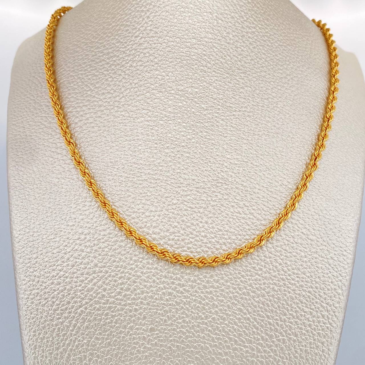 Cadena Lazo 8.4gr / 23 1/2 in / 3.2mm Oro Amarillo +3 18K $