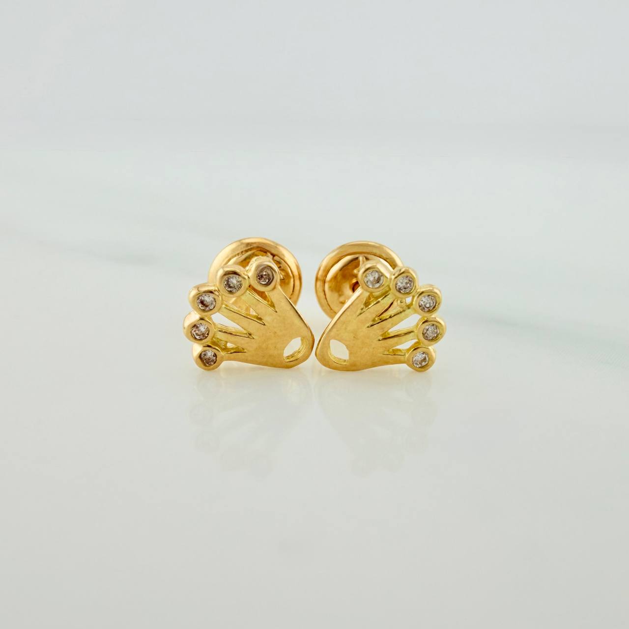Topos Corona 0.8gr / Oro Amarillo 18K &
