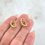 Candongas Omega Puntos Salteados Esmeralda 26pts Diamantes 16pts 3.05gr / 1.5cm / Oro Amarillo 18K ©