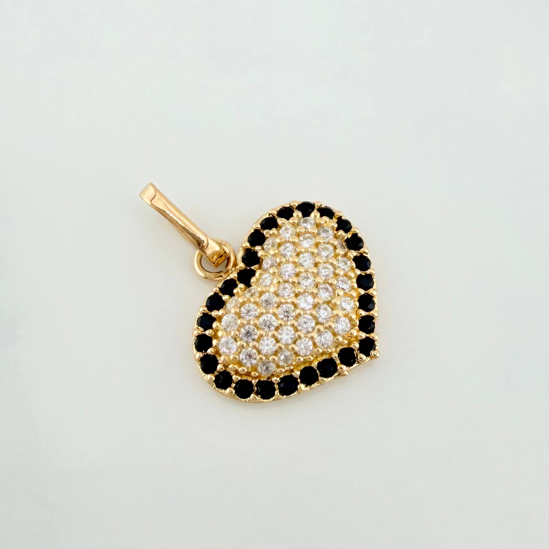 Dije Corazón Tupido 1.6 g / 3/4 in Oro Amarillo 18K