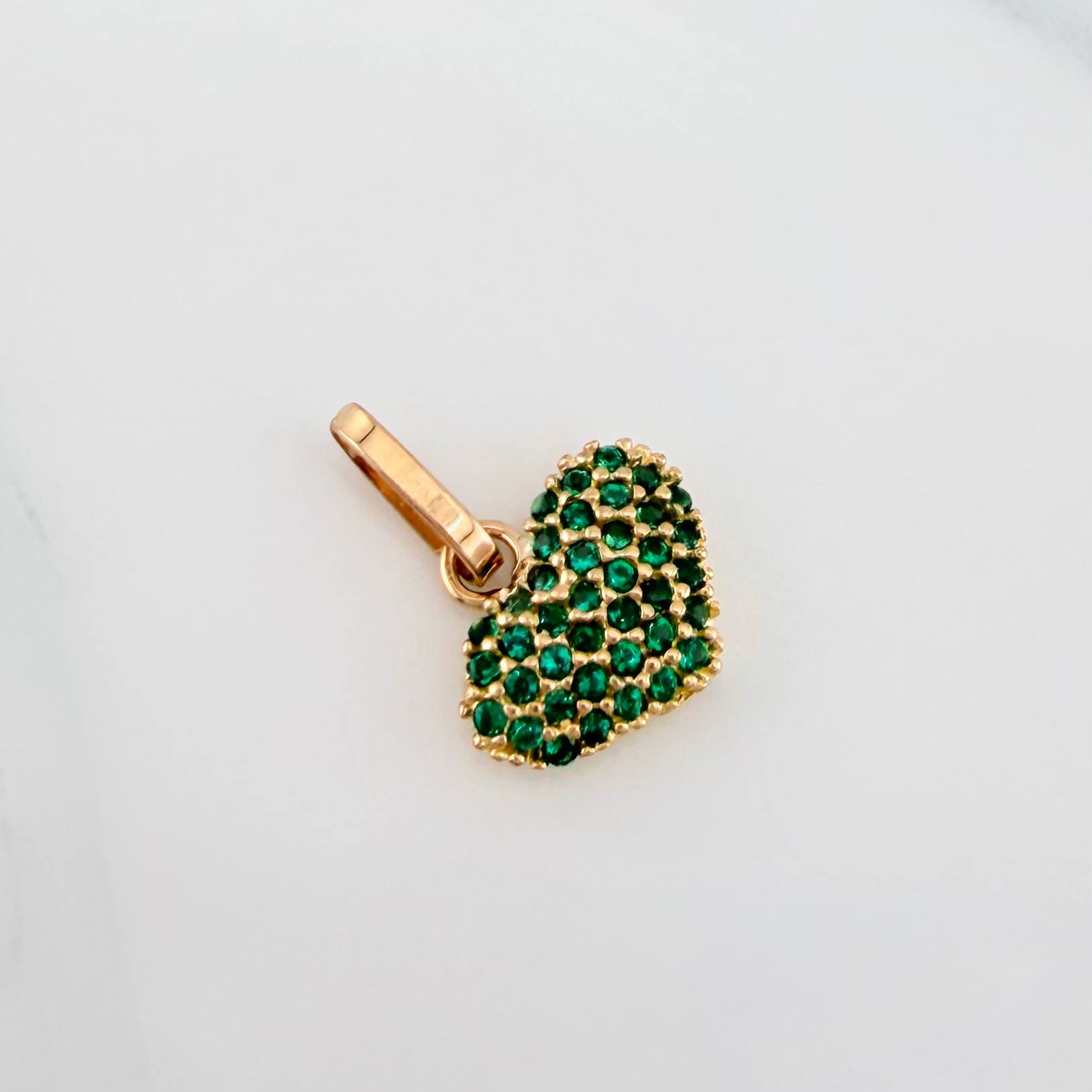 Dije Corazón 0.9 g / 1/2 in Oro Amarillo 18K
