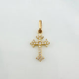 Dije Cruz Gótica 0.7 g / 3/4 in Oro Amarillo 18K
