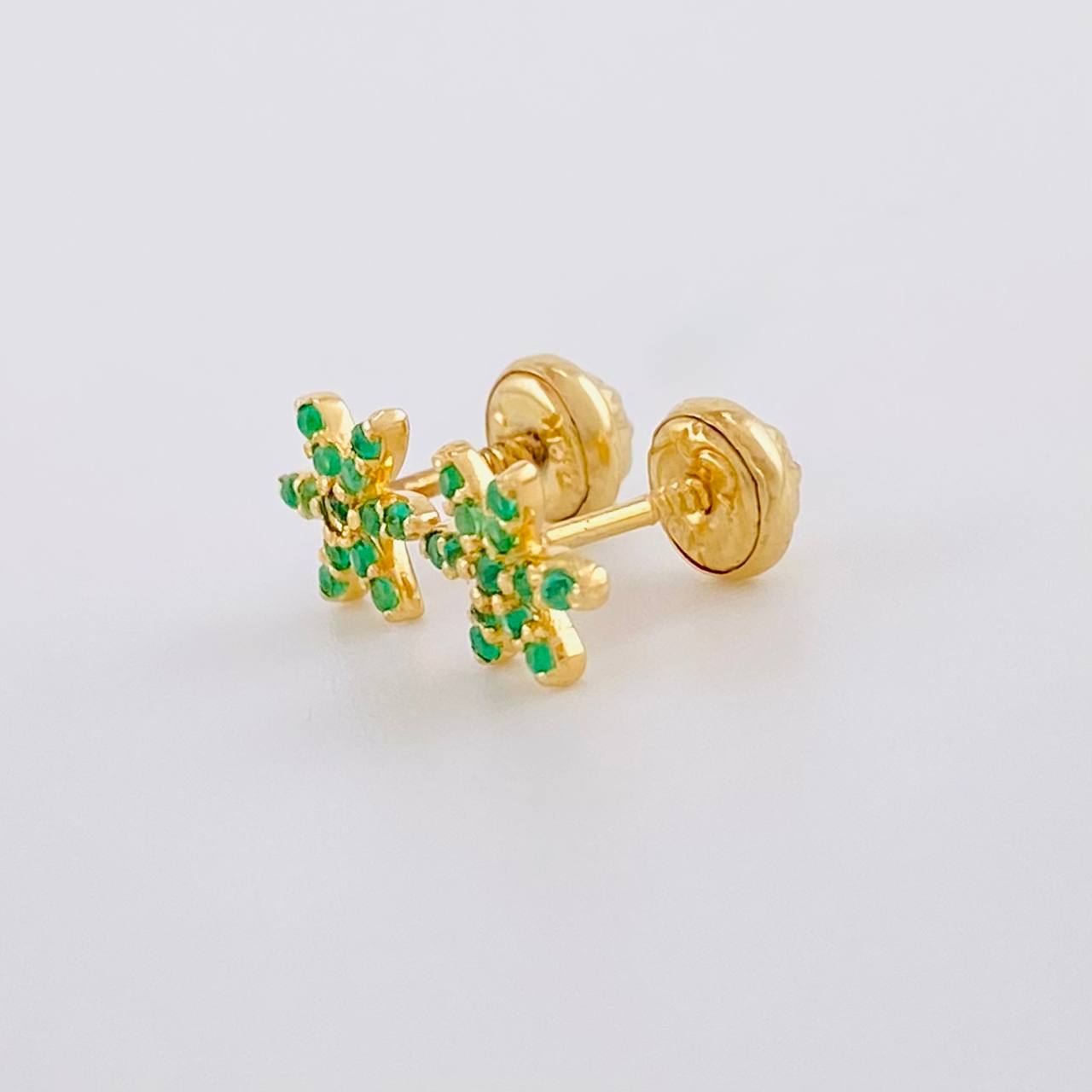 Topos Flor Esmeraldas 15pts 1.15g / in / 6.8mm Oro Amarillo 18K