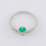 Anillo Corona Entrelazada Diamantes 2pts Esmeralda 21pts 2.35g / T5 1/2 Oro Blanco 18K
