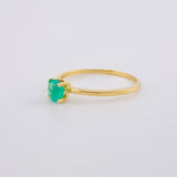 Solitaire Basket Four Prongs Emerald Ring 45pts 1.6g / T7 1/4 Yellow Gold 18K