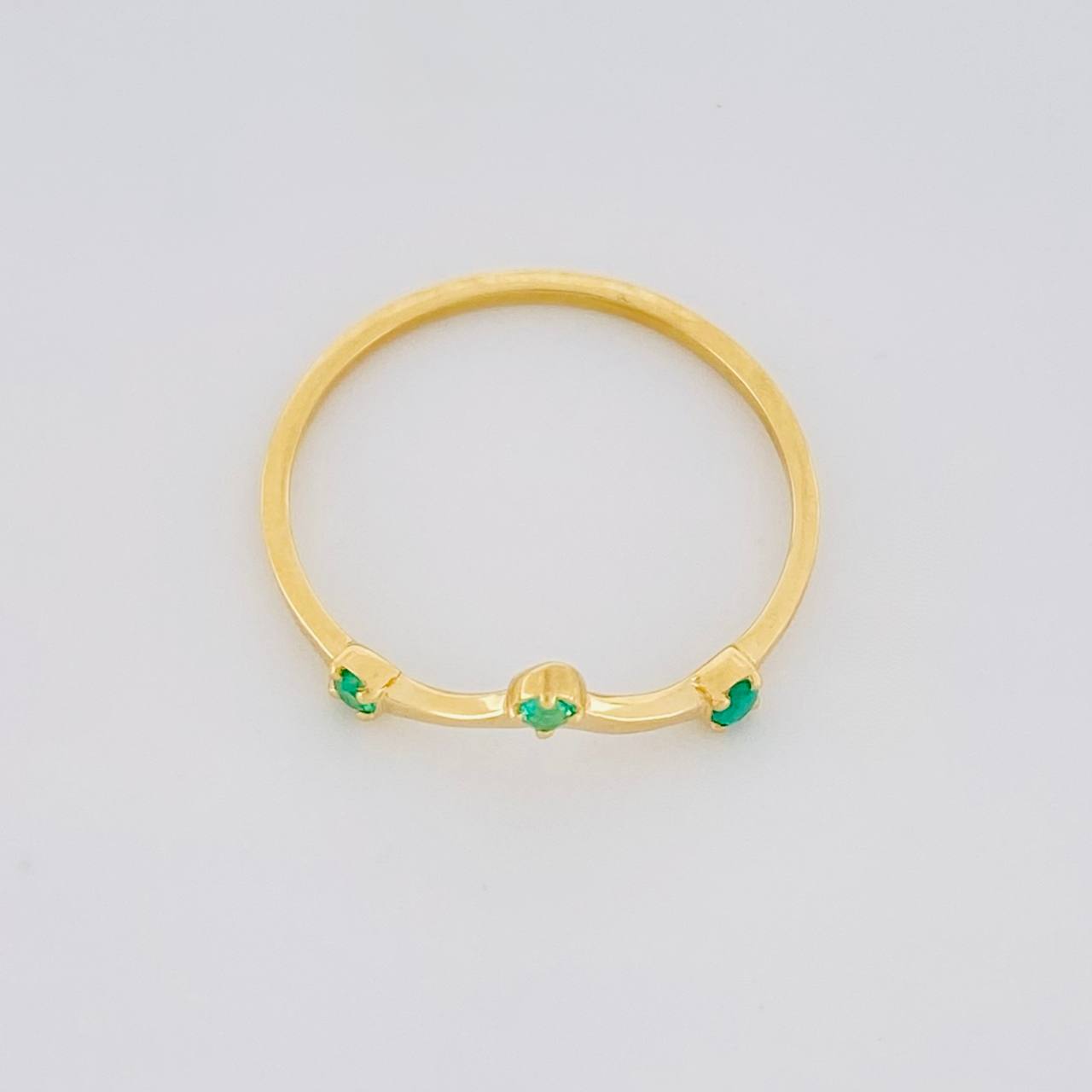 Anillo Tiara Esmeraldas 6pts 0.9g / T6 Oro Amarillo 18K
