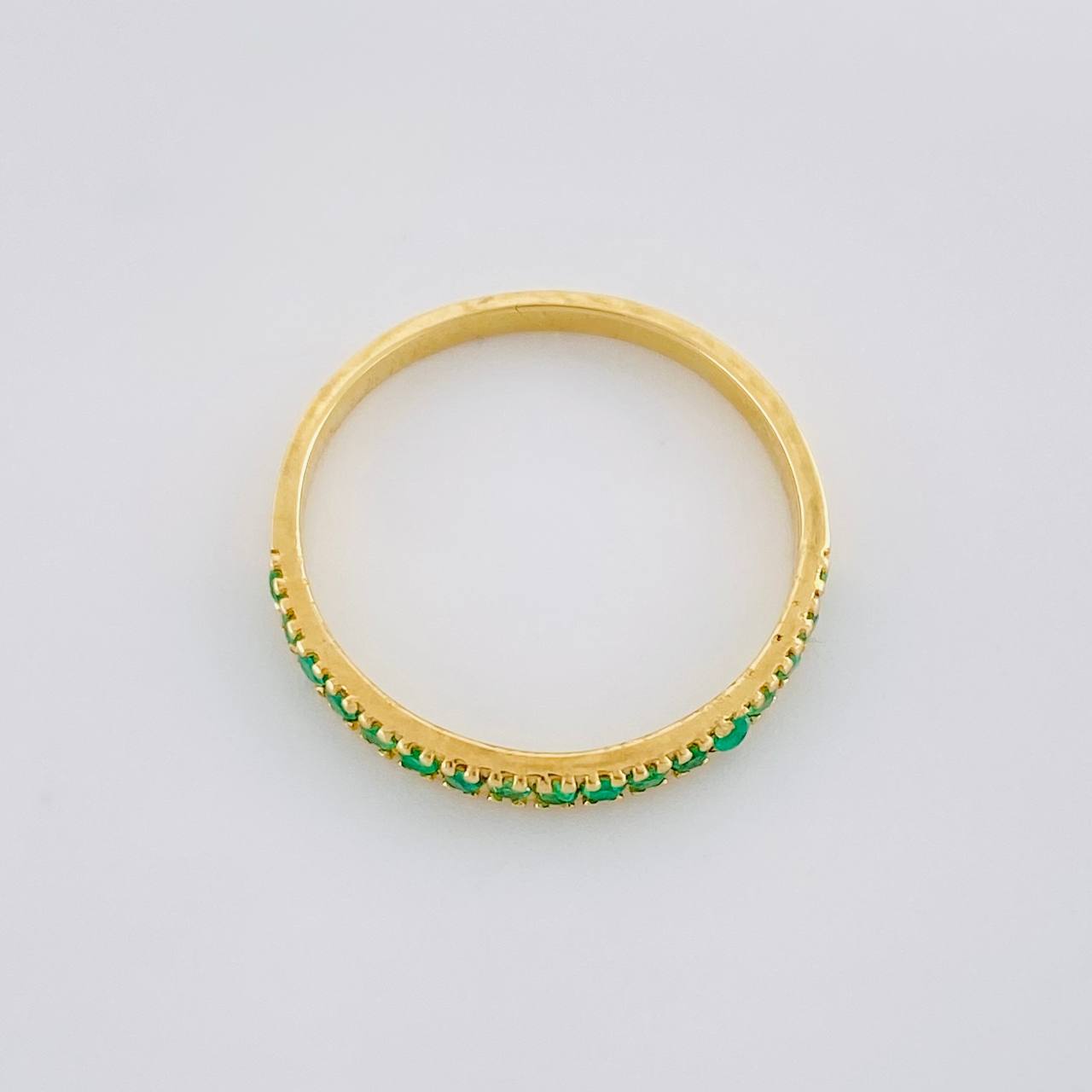 Anillo Churumbela Esmeraldas 21pts 2g / T5 Oro Amarillo 18K