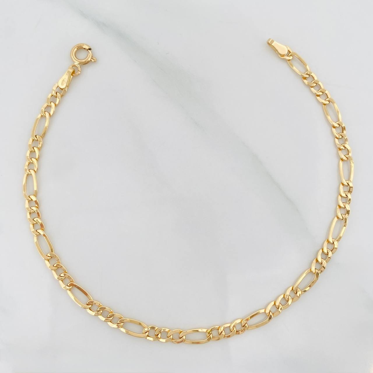 Pulso Fígaro 1.55g / 7 1/2 in / 3.53mm Oro Amarillo 18K