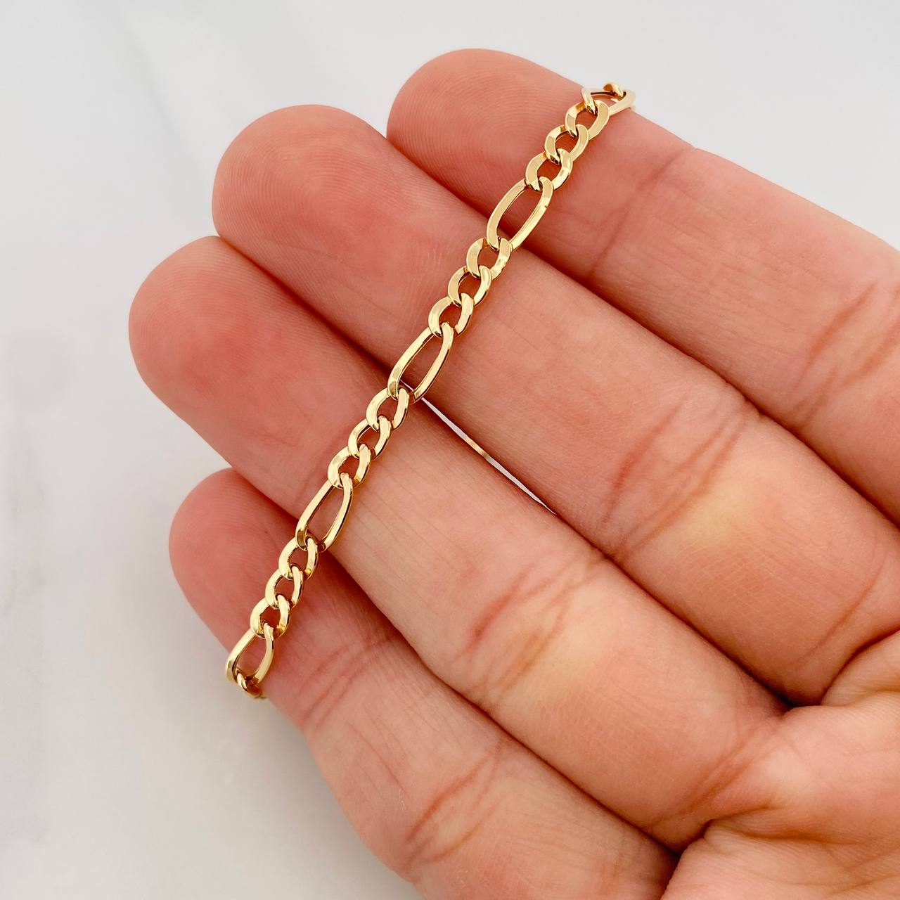 Pulso Fígaro 1.55g / 7 1/2 in / 3.53mm Oro Amarillo 18K